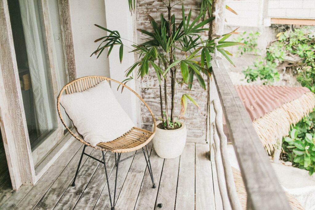Gartenstuhl minimalistisch natürlich Die besten Gartenmöbel finden Tipps